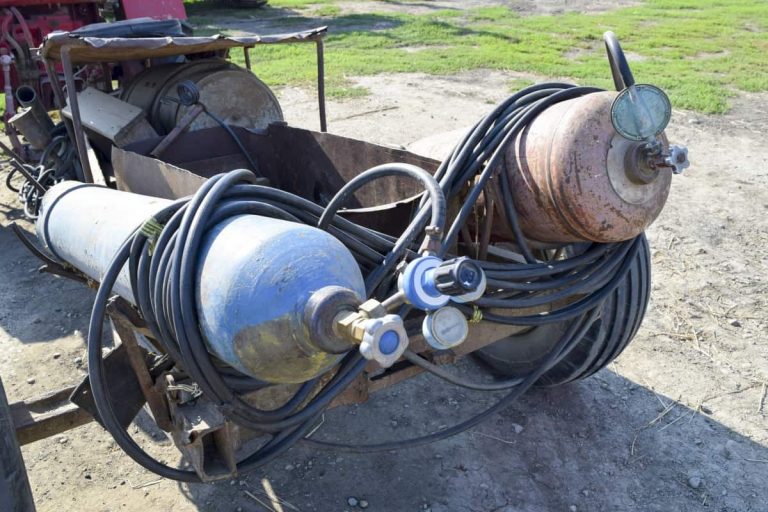 how to empty a propane tank for welding